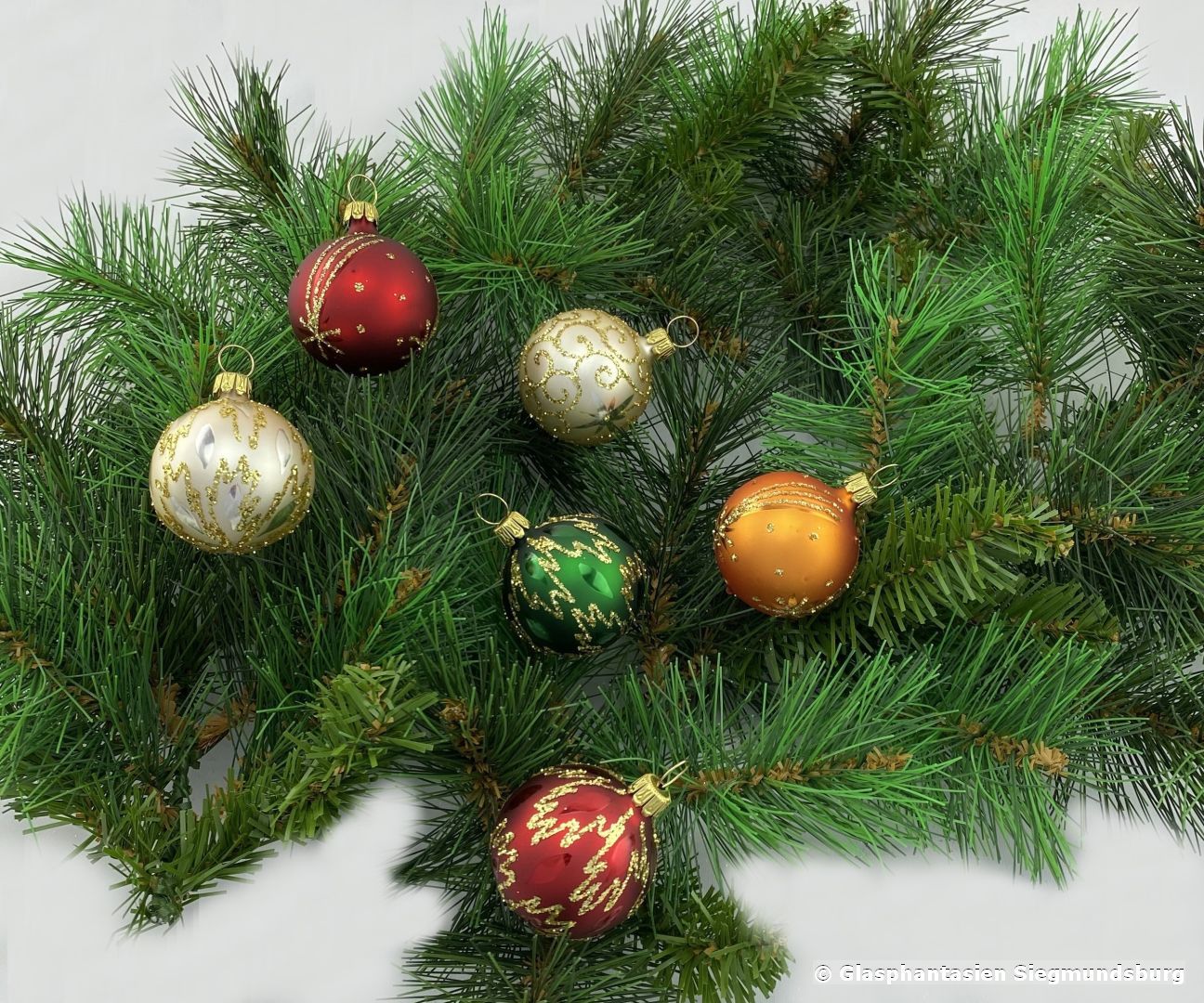 Kugeln 4 cm 6er Sortiment bunt sortiert diverse Sortierung bei Farben und Mustern Kugeln 4 cm 6er Sortiment bunt sortiert diverse Sortierung bei Farben und Mustern