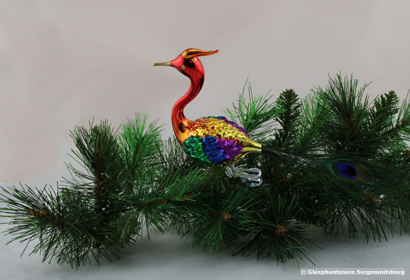 Phantasie-Pfau Rot-Gold-Lila-Grün-Blau bemalter Christbaum-Schmuck aus Glas